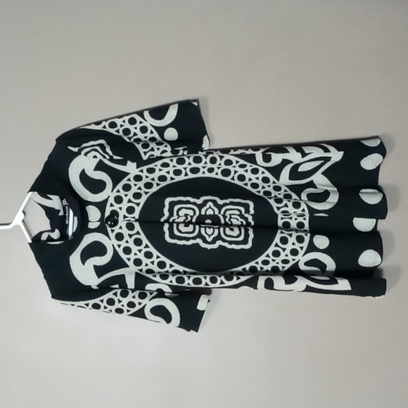 Méchant Black and White Patterned Pull Over Sweater w Front Design Button S - Picture 6 of 8